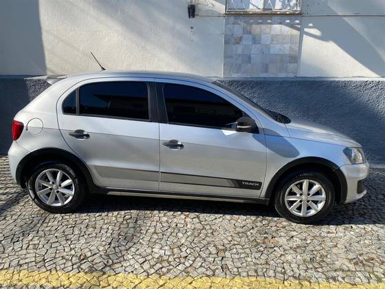 VOLKSWAGEN GOL 1.0 MI TRACK 8V FLEX 4P MANUAL VOLKSWAGEN GOL 1.0 MI TRACK 8V FLEX 4P MANUAL